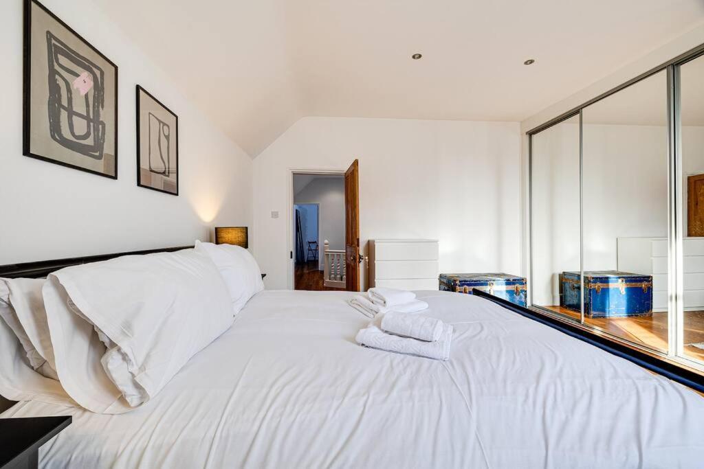 Luxury 2 Bed Apartment In The Heart Of Chester Exteriör bild